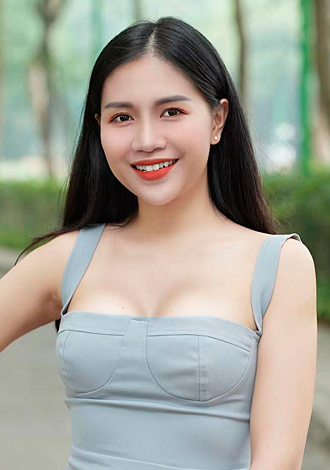 Date the member of your dreams: Thai member THI TH ANH(julie) from Ha Noi