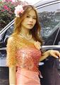 Hundreds of beauties: caring Online member Susan