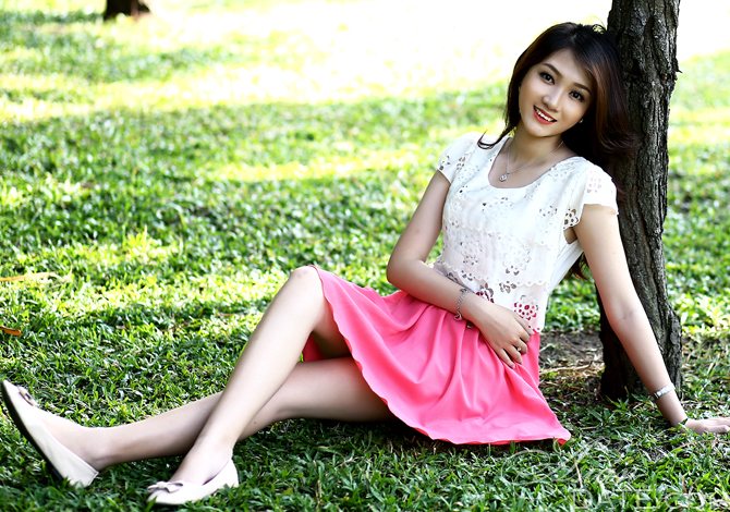 Meet Asian Member Thuy Cuc From Ho Chi Minh City 25 Yo Hair Color Brown