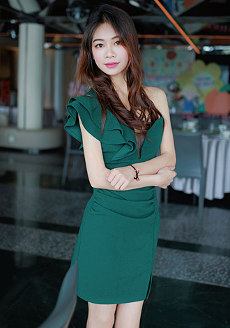 Gorgeous member profiles: meet Asian Member Bixia